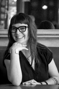 Maud Sicsic, réflexologue – accompagnement endométriose Paris